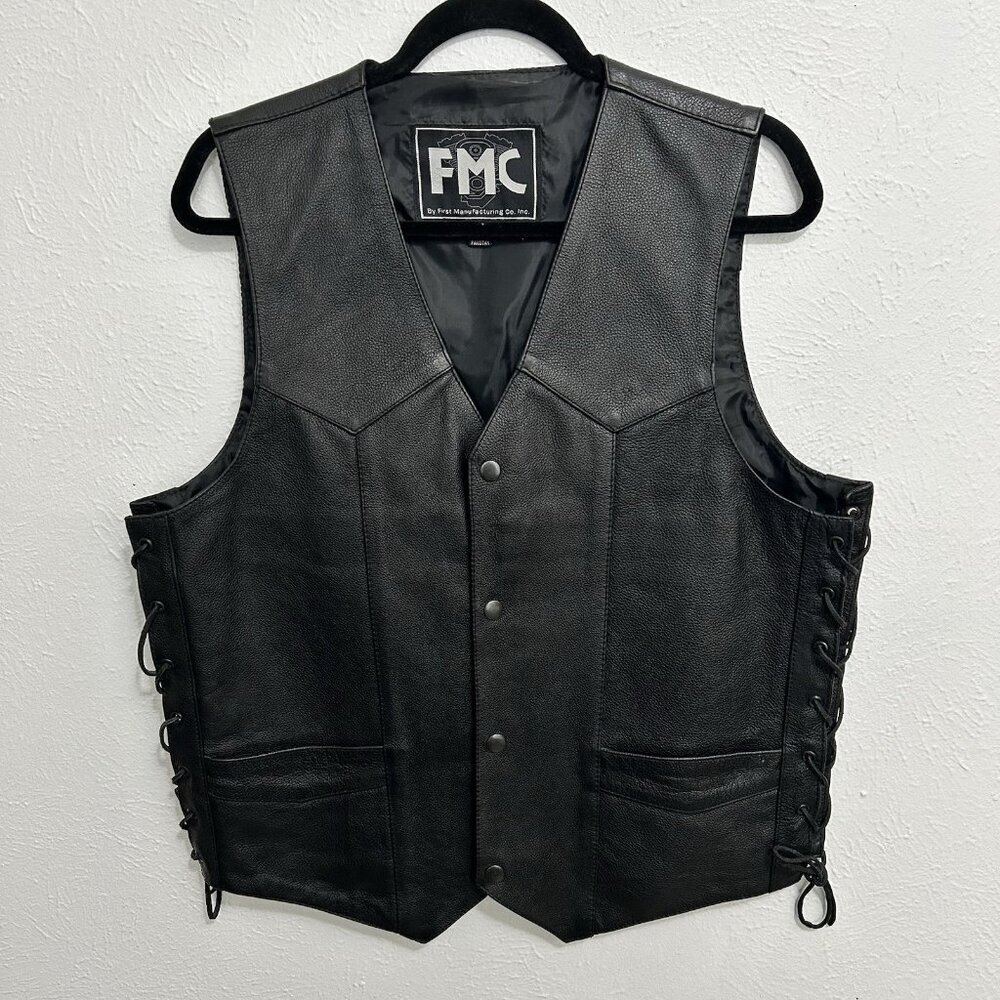 FMC Black Leather Biker Vest Men's Sz 40 Black Lace Up Sides Pockets Snap Button